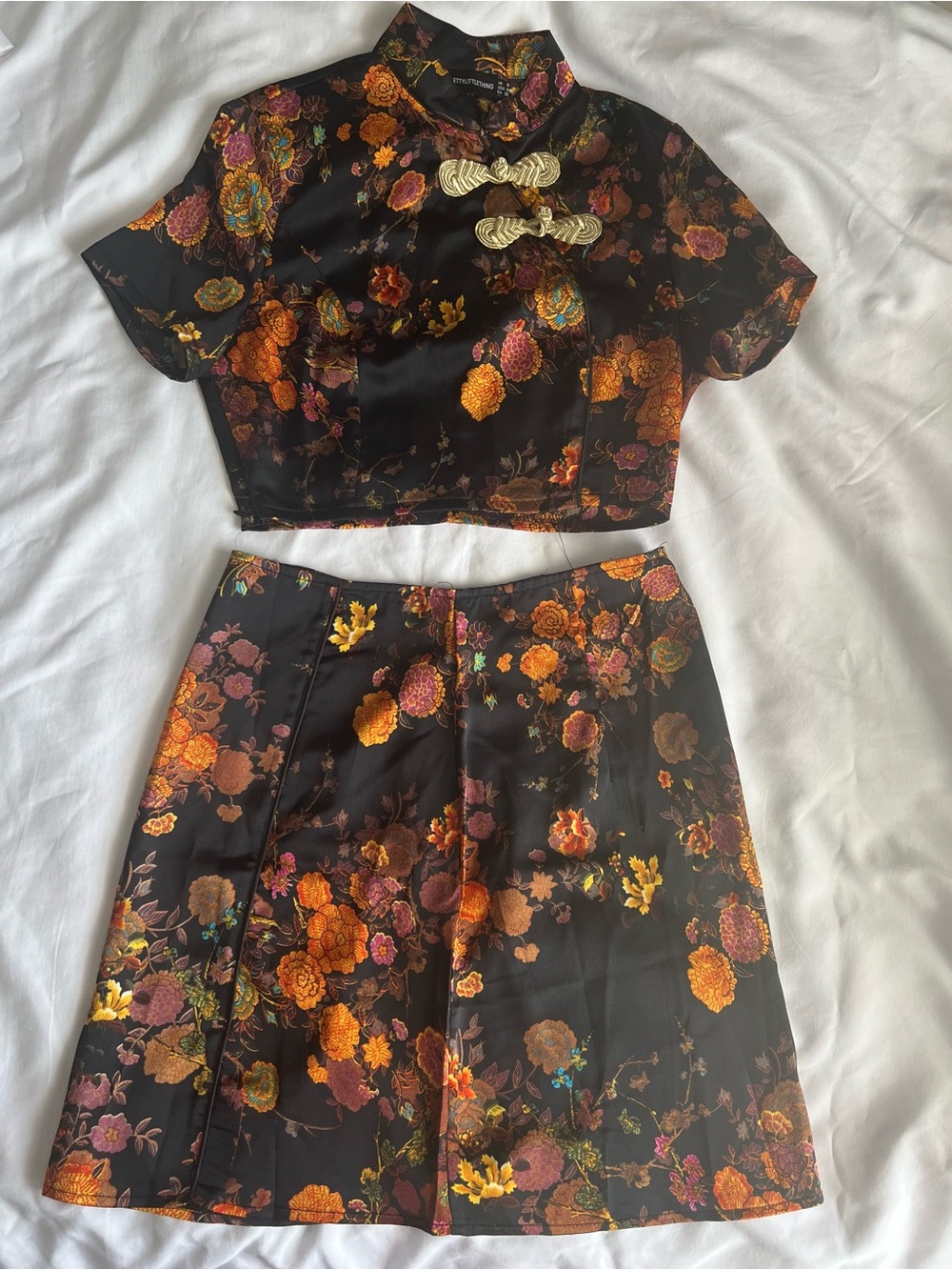 Floral Oriental Style Two Piece Set